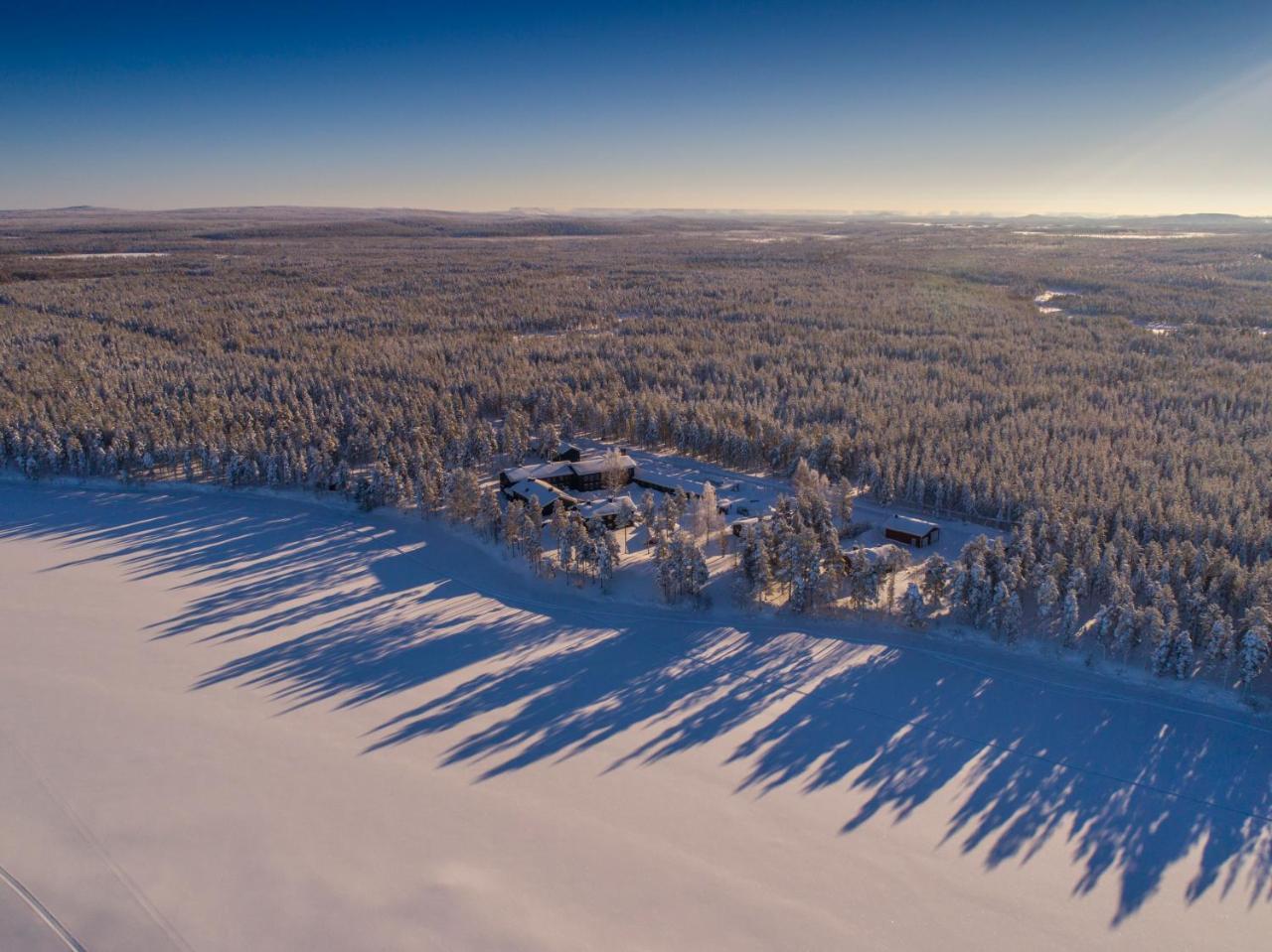 Arctic River Lodge Tarendo Eksteriør billede